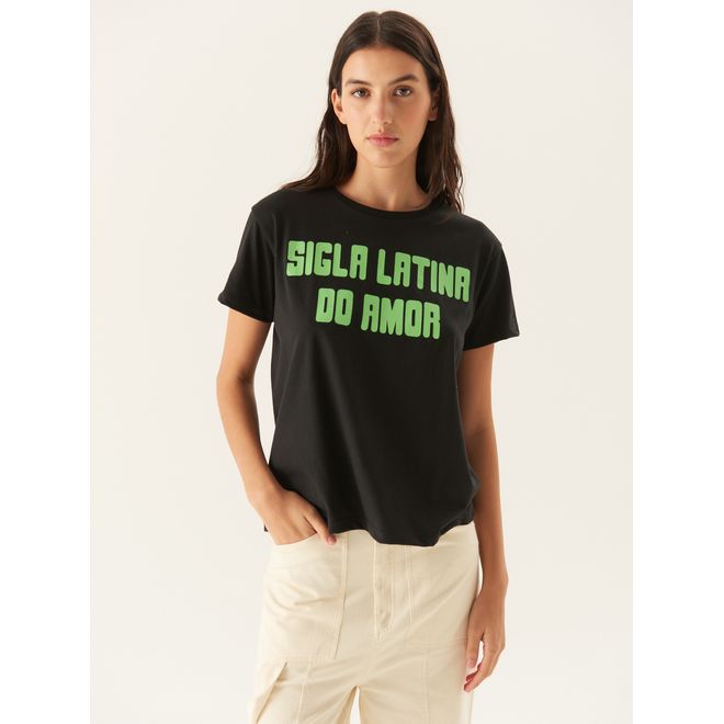 Remera Latina